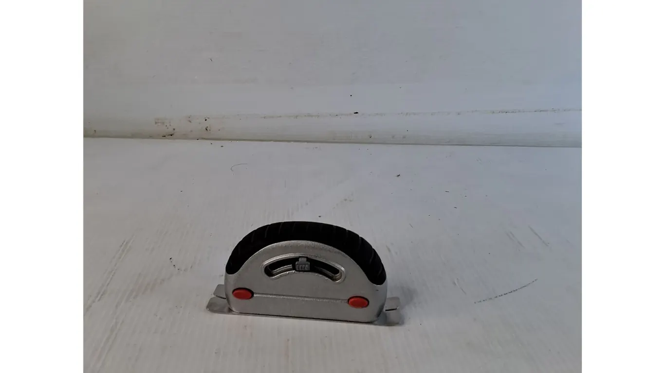 Tajima Slant 100 (SLT-100) Rotating Dual-Scale Angle And Pitch Meter