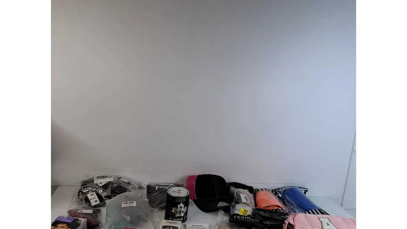 Satin Bonnets, Papa Hat, Toothbrush, Press On Nails, Misc