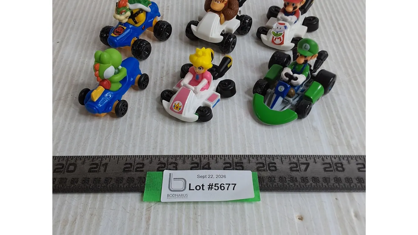 (6) Mario Go-Kart Vehicle Toys