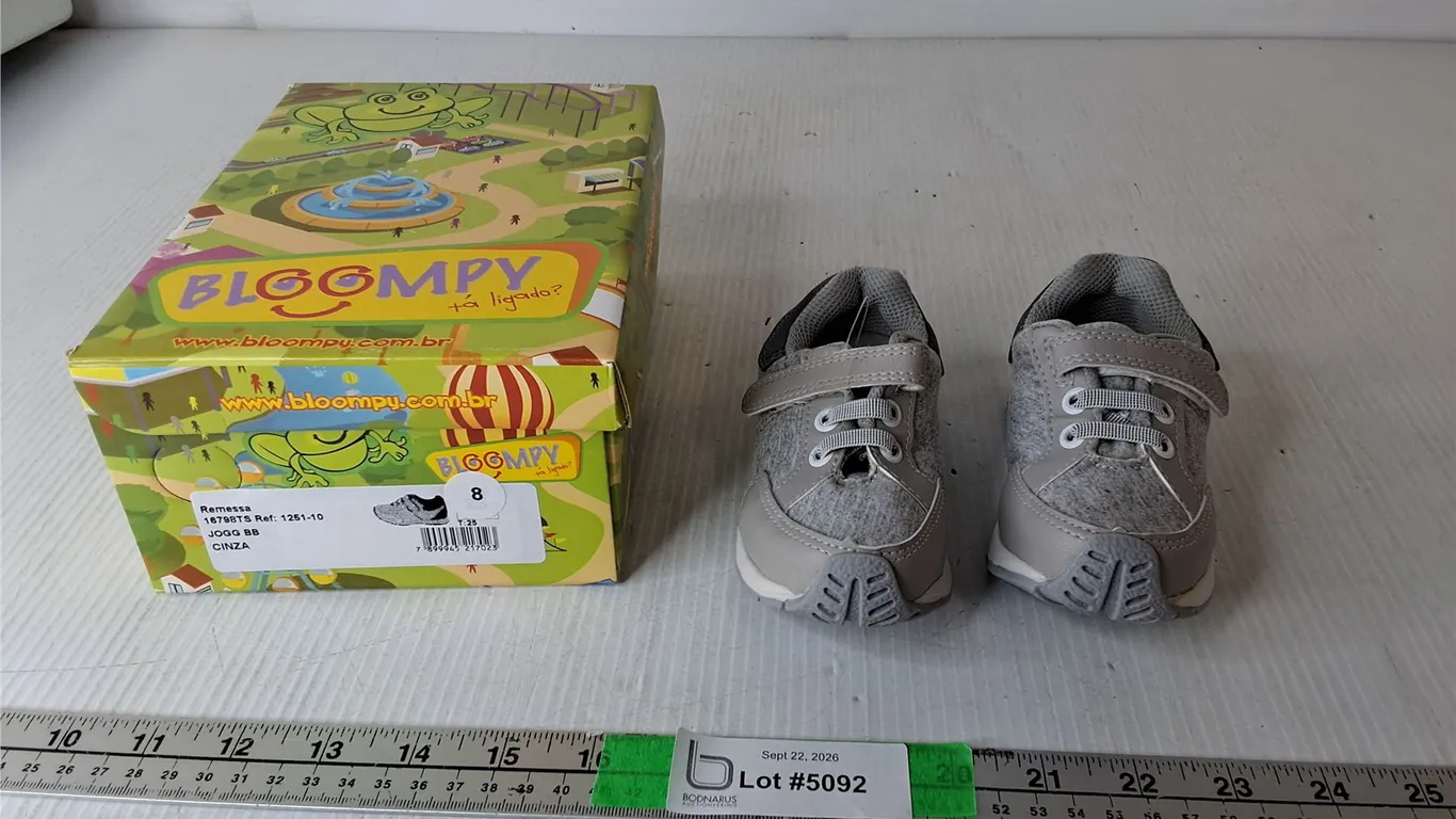 Bloompy Cinza Boy's Toddler Runners- Size 8