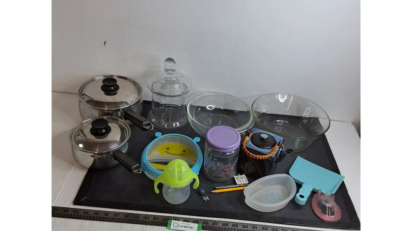 Assorted Kitchenware, Misc.