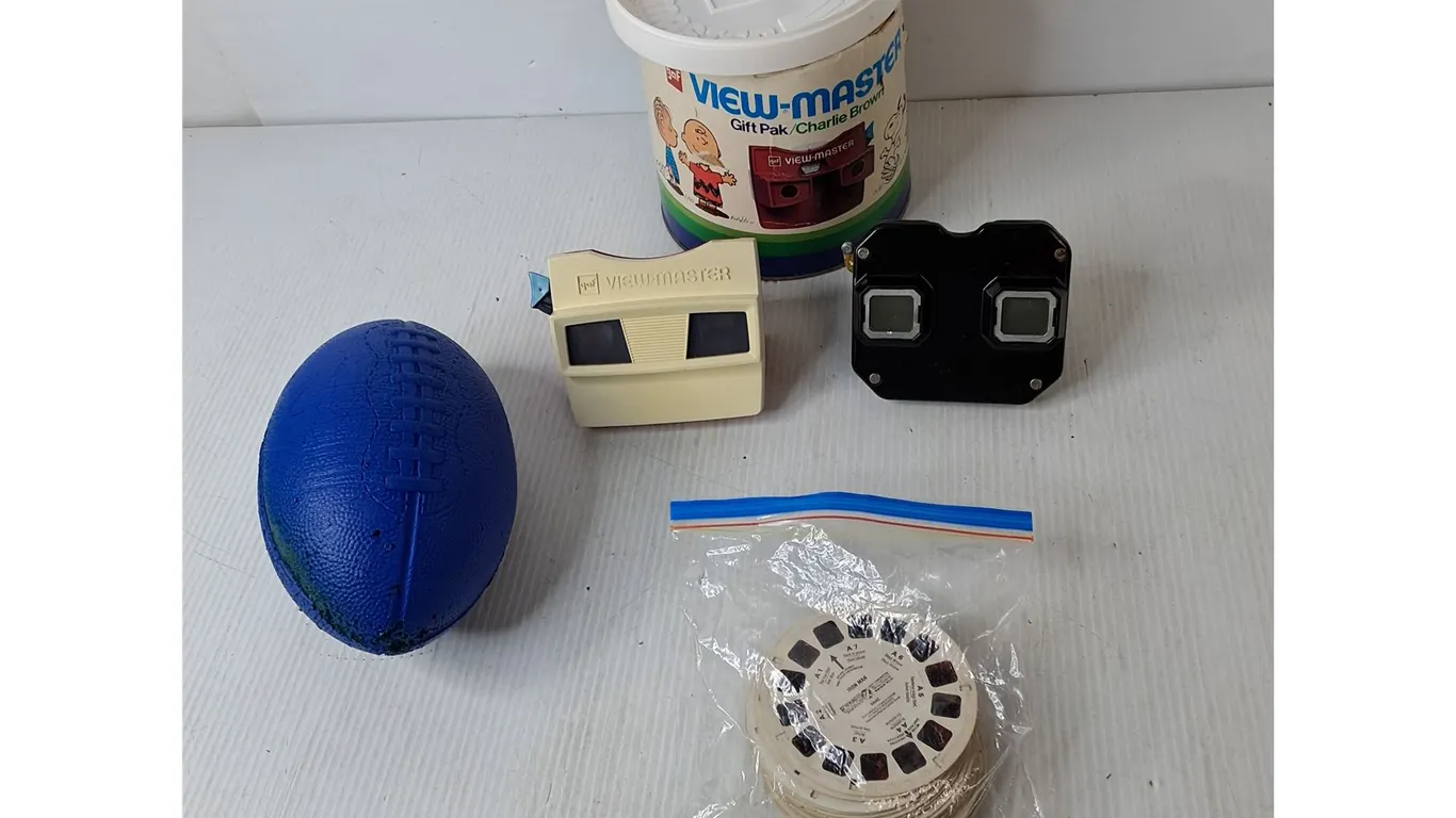 (2) View Masters, Slides & Foam Football