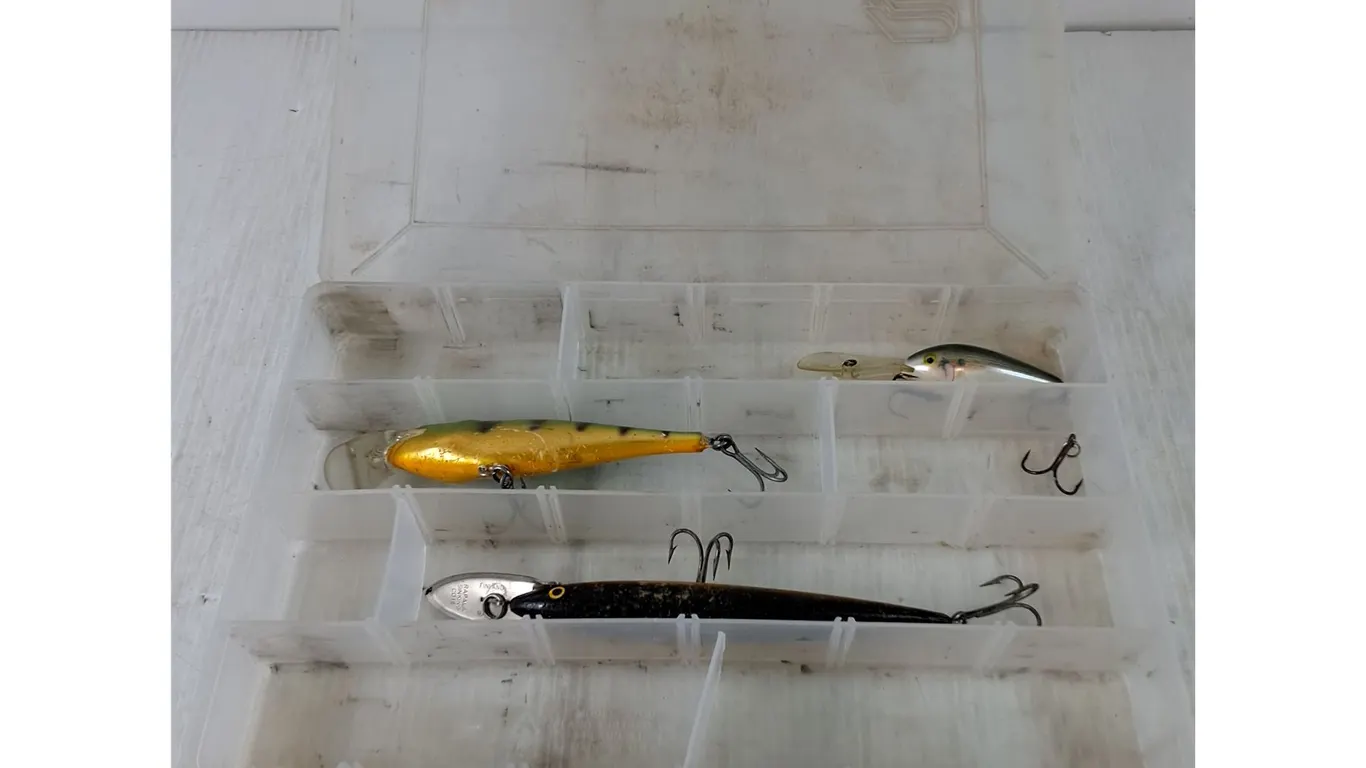 Clear Tackle Box With (3) Big Trolling Lures