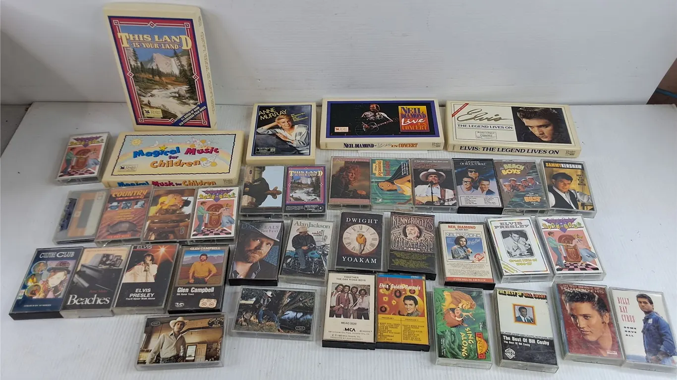 Assorted Cassettes - Glen Campbell, Anne Murray, The Beach Boys, Misc