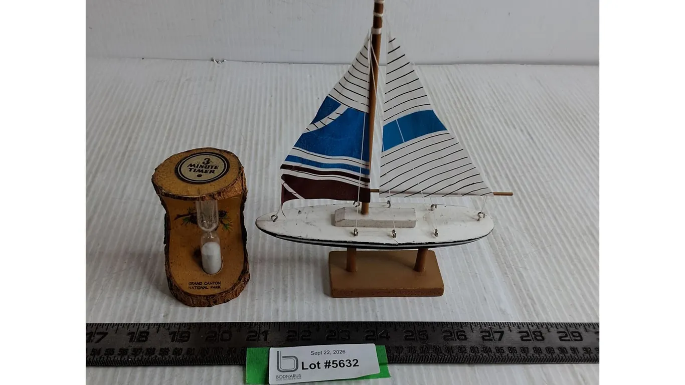 Sailboat Ornament, "Grand Canyon" 3 Minute Timer
