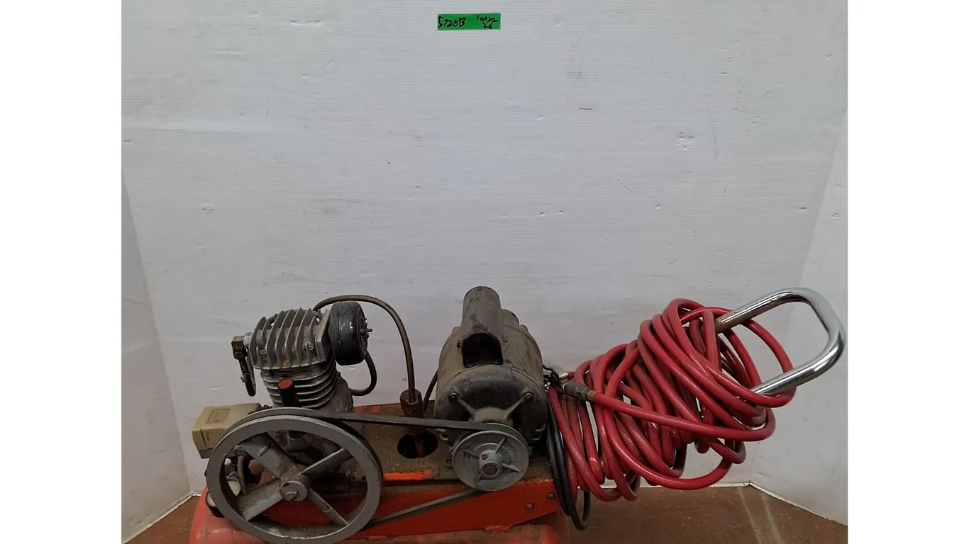 *Orange Air Compressor Tested Works No Shipping