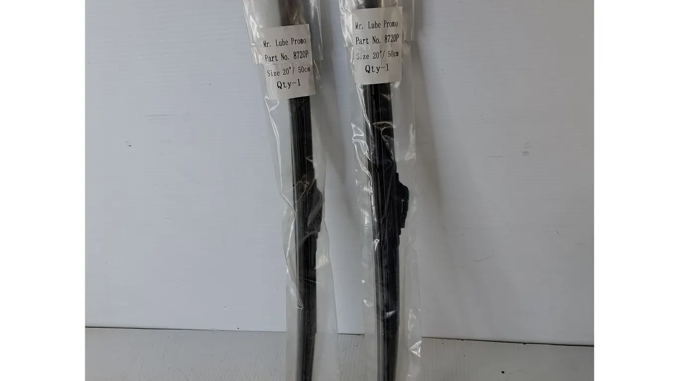 (2) Michelin 20" Wiper Blades
