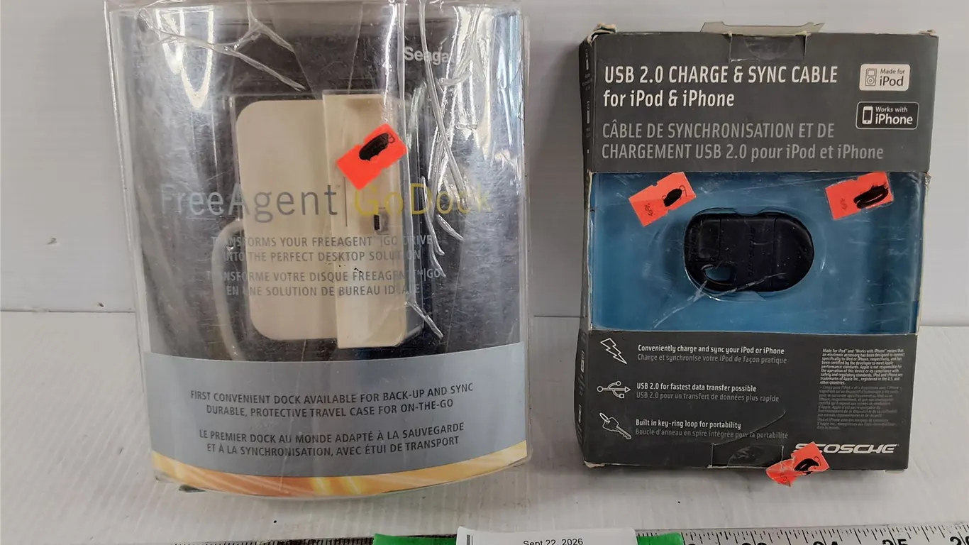 Seagate Go Dock & Bosche Charge and Sync Cable