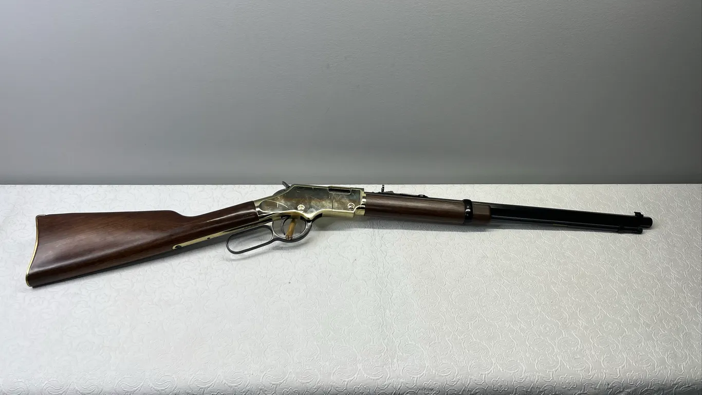 HENRY .22 OCTAGON BARREL LEVER ACTION RIFLE