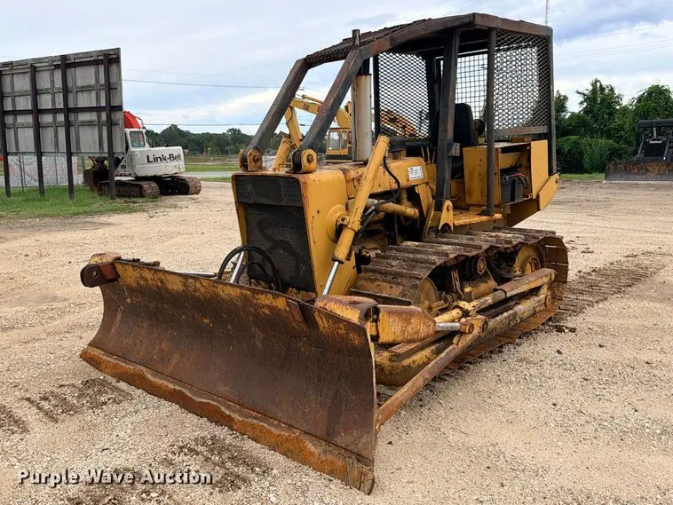 Case 850B dozer