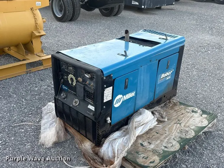 2017 Miller Bobcat 200 Air Pak welder