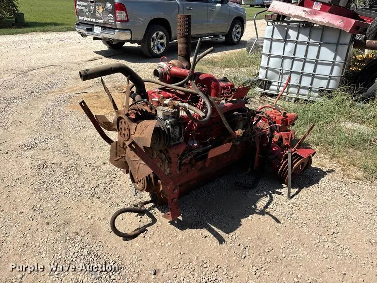 International Harvester DT436 engine