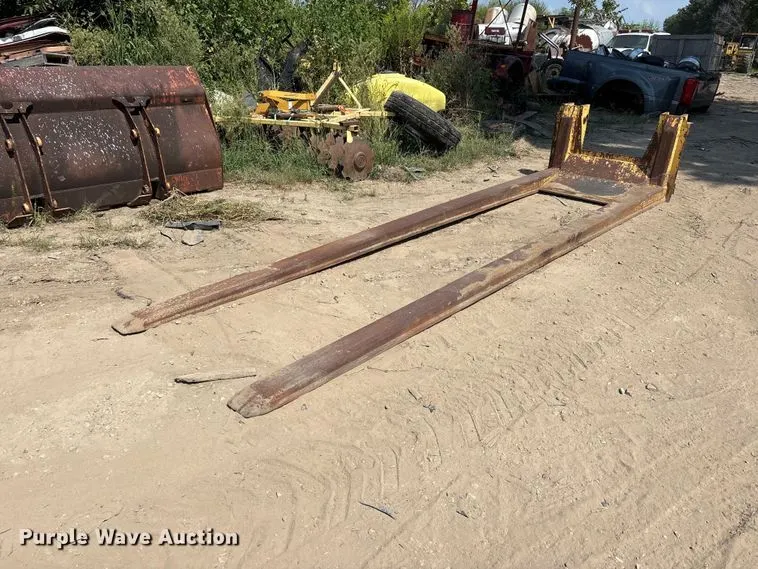 Wheel loader forks