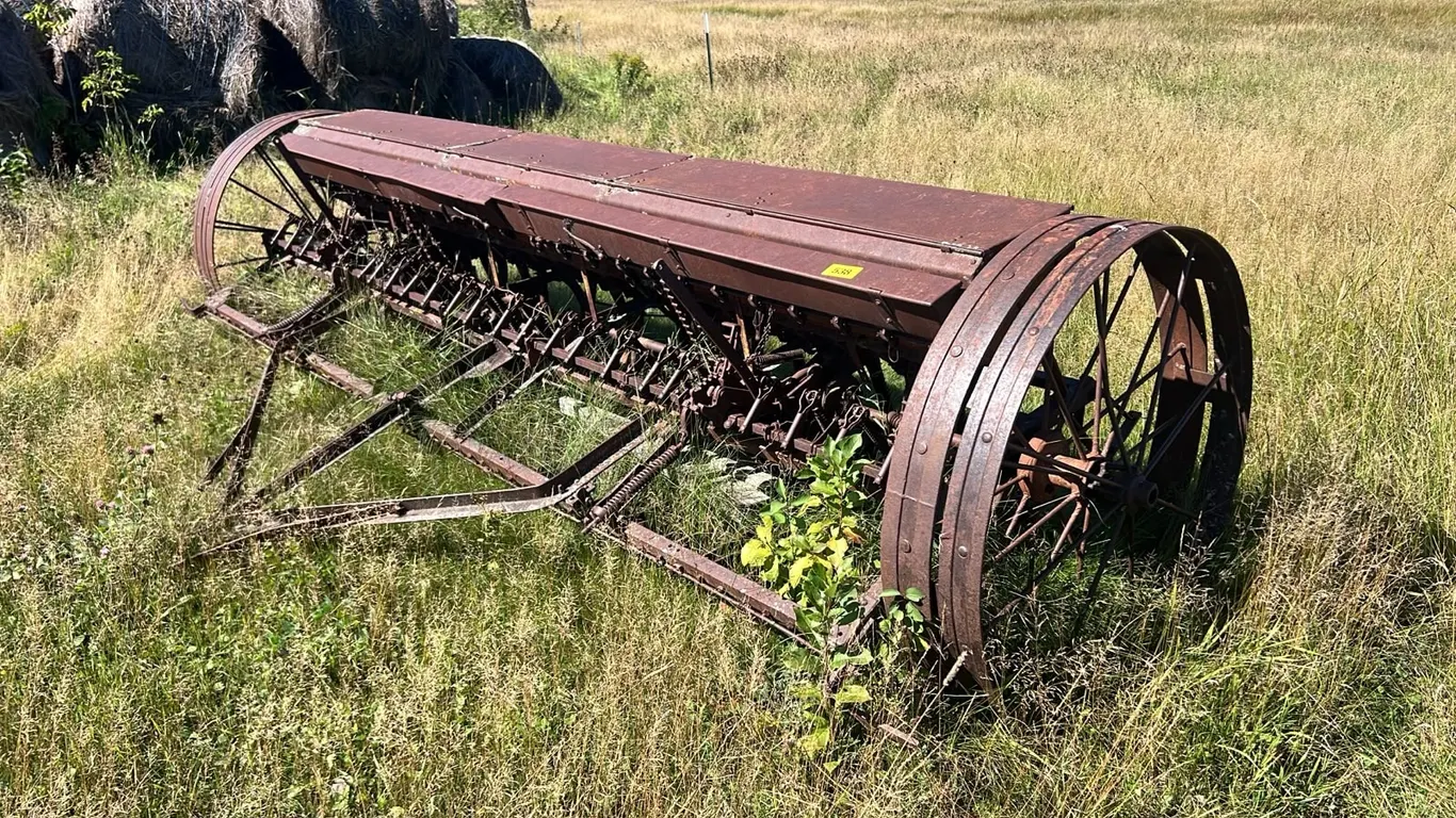 OFFSITE - Vintage seed drill 24 row With after market duals