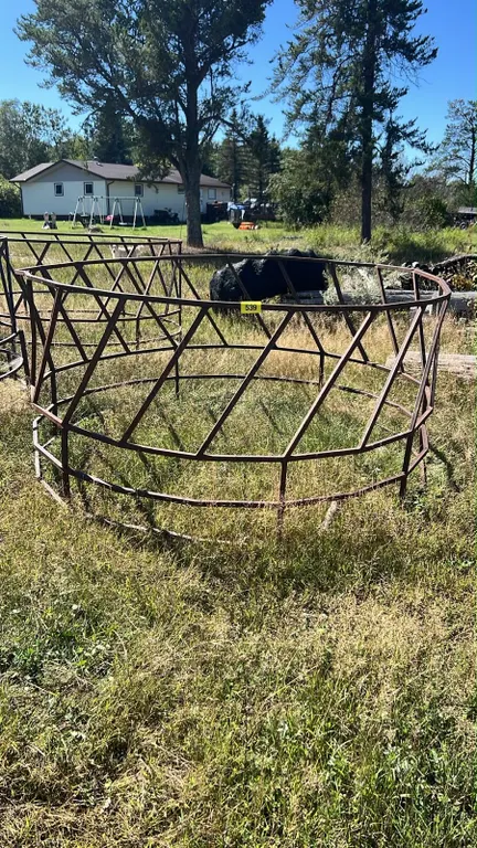 OFFSITE - Bale Feeder