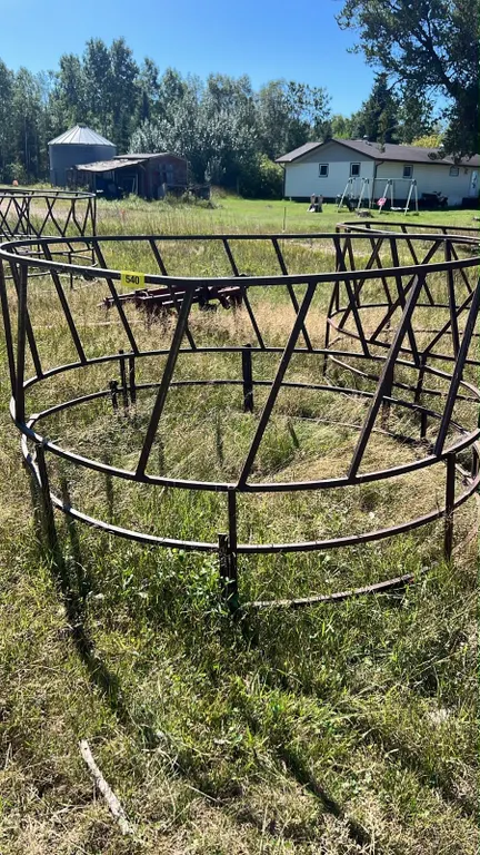 OFFSITE - Bale Feeder