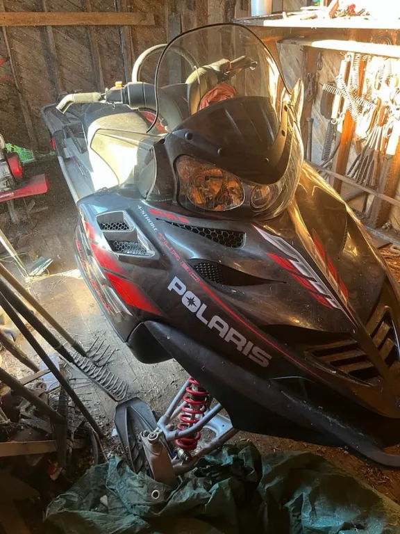 OFFSITE - 2006 Polaris fst switchback 4stroke 1100 km