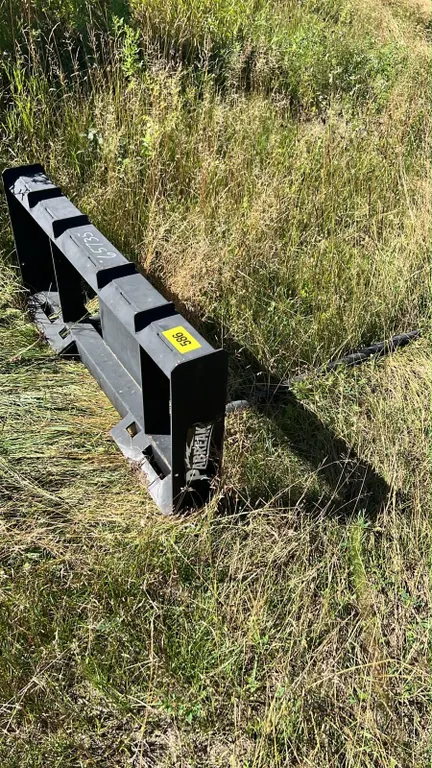 OFFSITE - Skid steer mount bale forks