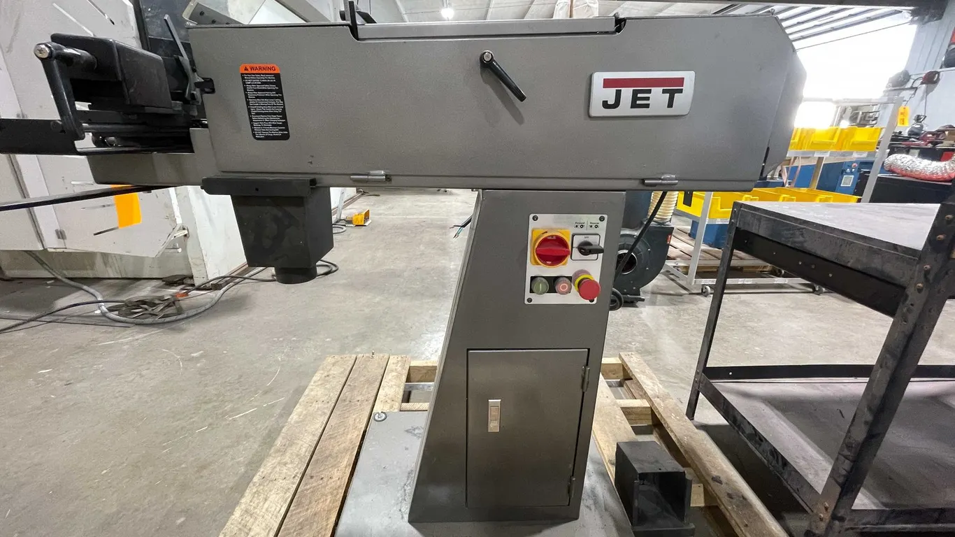 Dual Station Abrasive Notcher