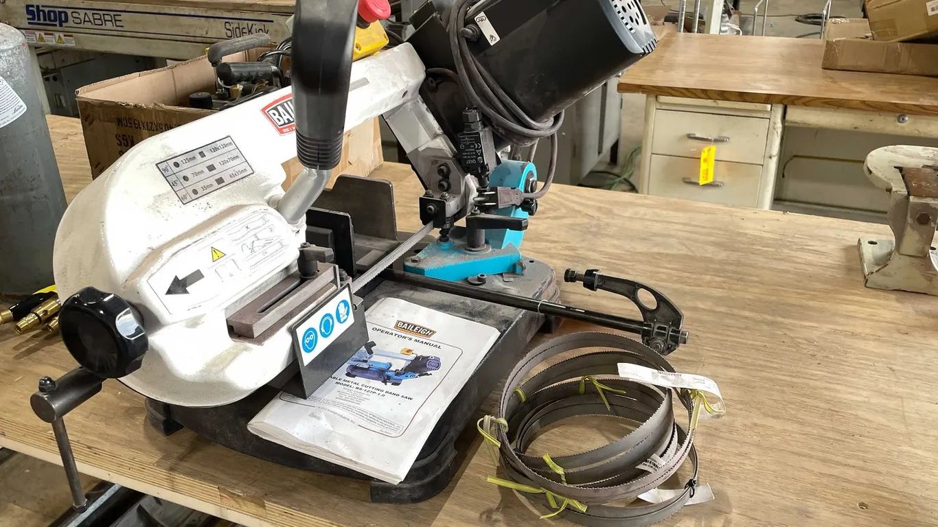 Portable Metal Band Saw