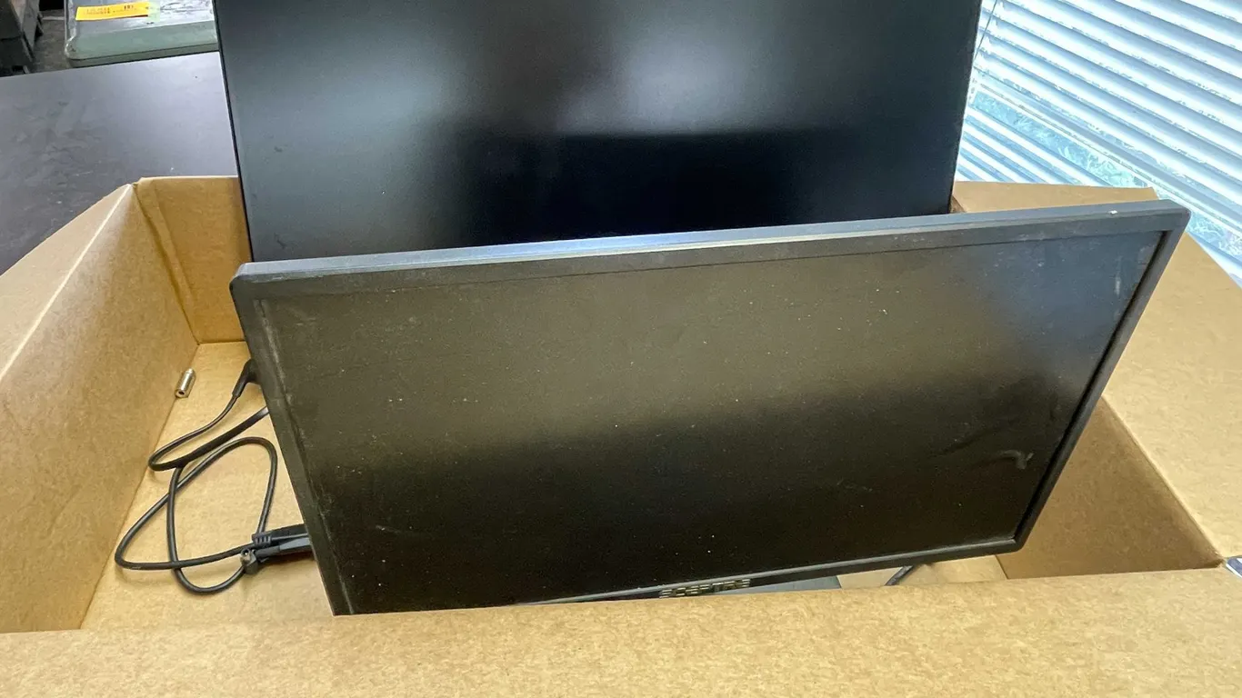 (2) Computer Monitors