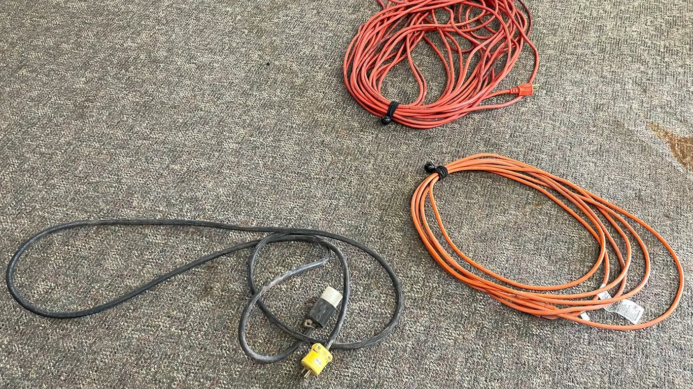 (3) Heavy Duty Extension Cords