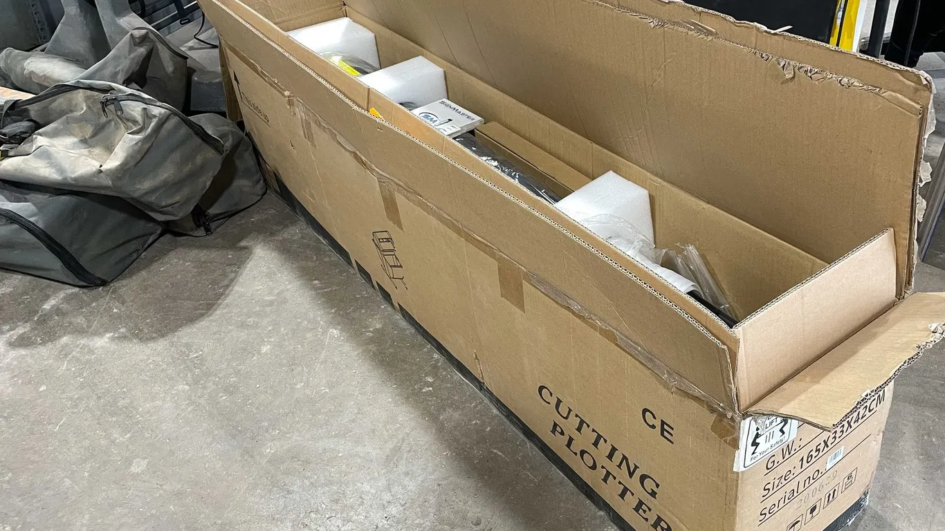 Cutting Plotter