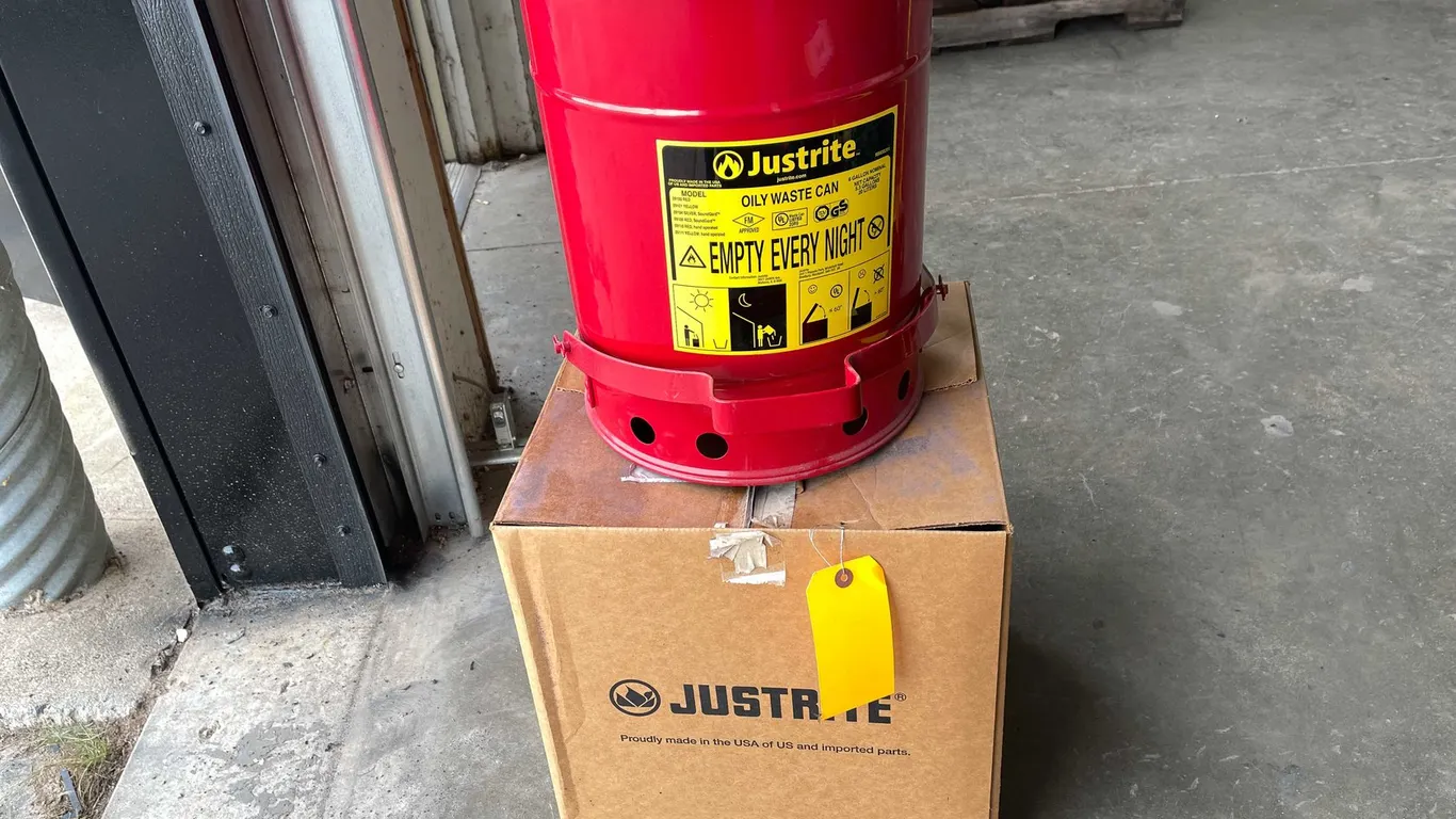 New Oil Waste Can