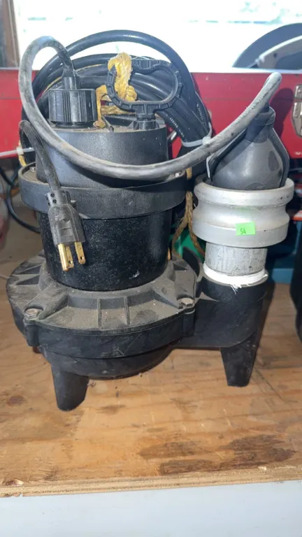 Mastercraft 1/3 HP Submersible Sump Pump with Float Switch