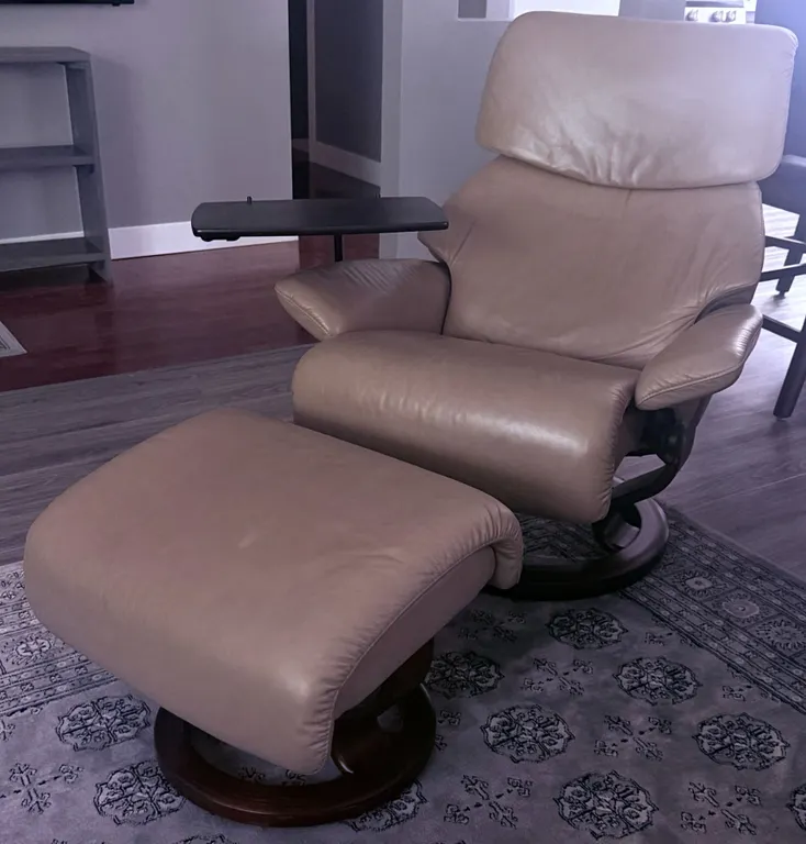 Ekornes Stressless Leather Recliner with Ottoman and Adjustable Tray Table