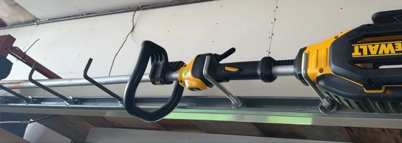 DeWalt Power Trimmer for Trees