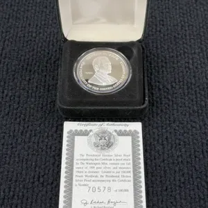 2001 George W. Bush and Albert Gore Silver Coin, Washington Mint