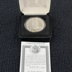 2001 George W. Bush and Albert Gore Silver Coin, Washington Mint