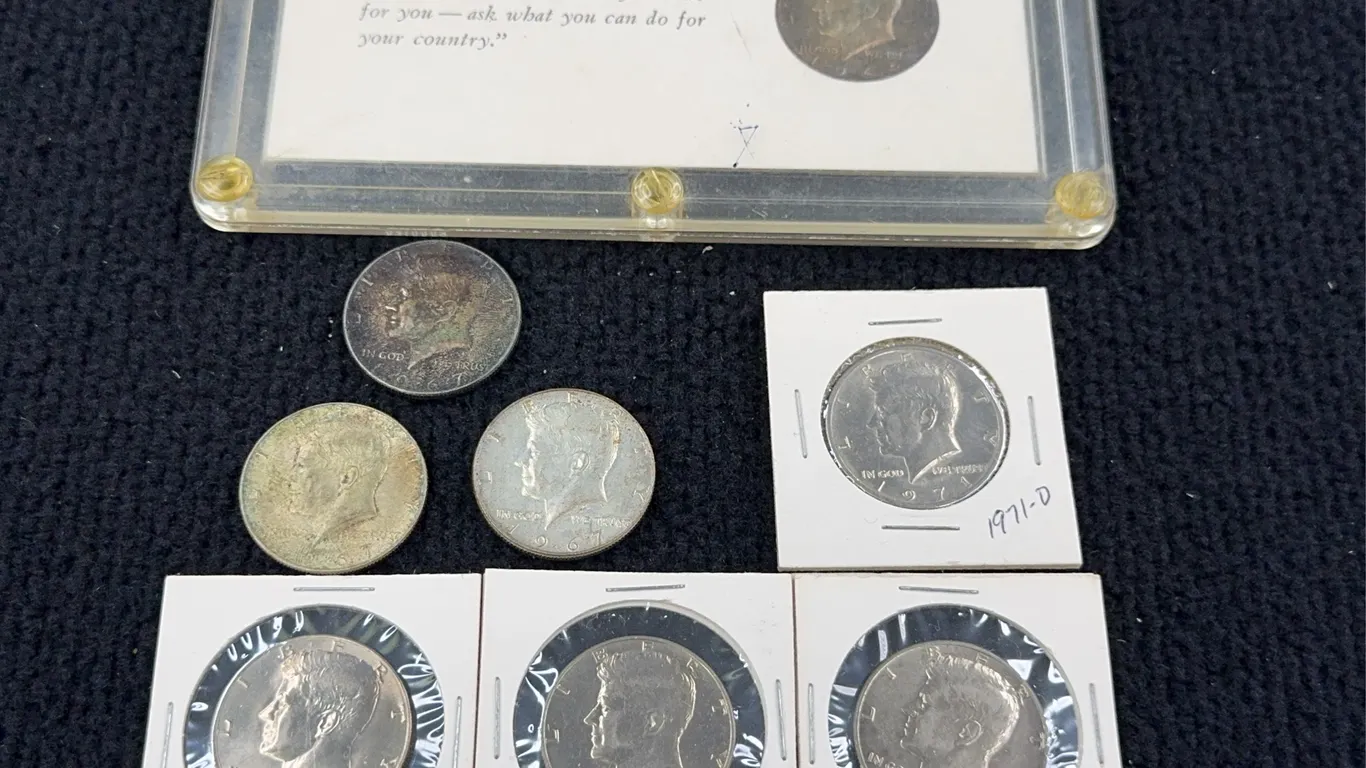 1964(1), 1967(3), 1971(1), 1976(3)Kennedy Half Dollar Coins, Philadelphia Mint(6), Denver Mint (2)