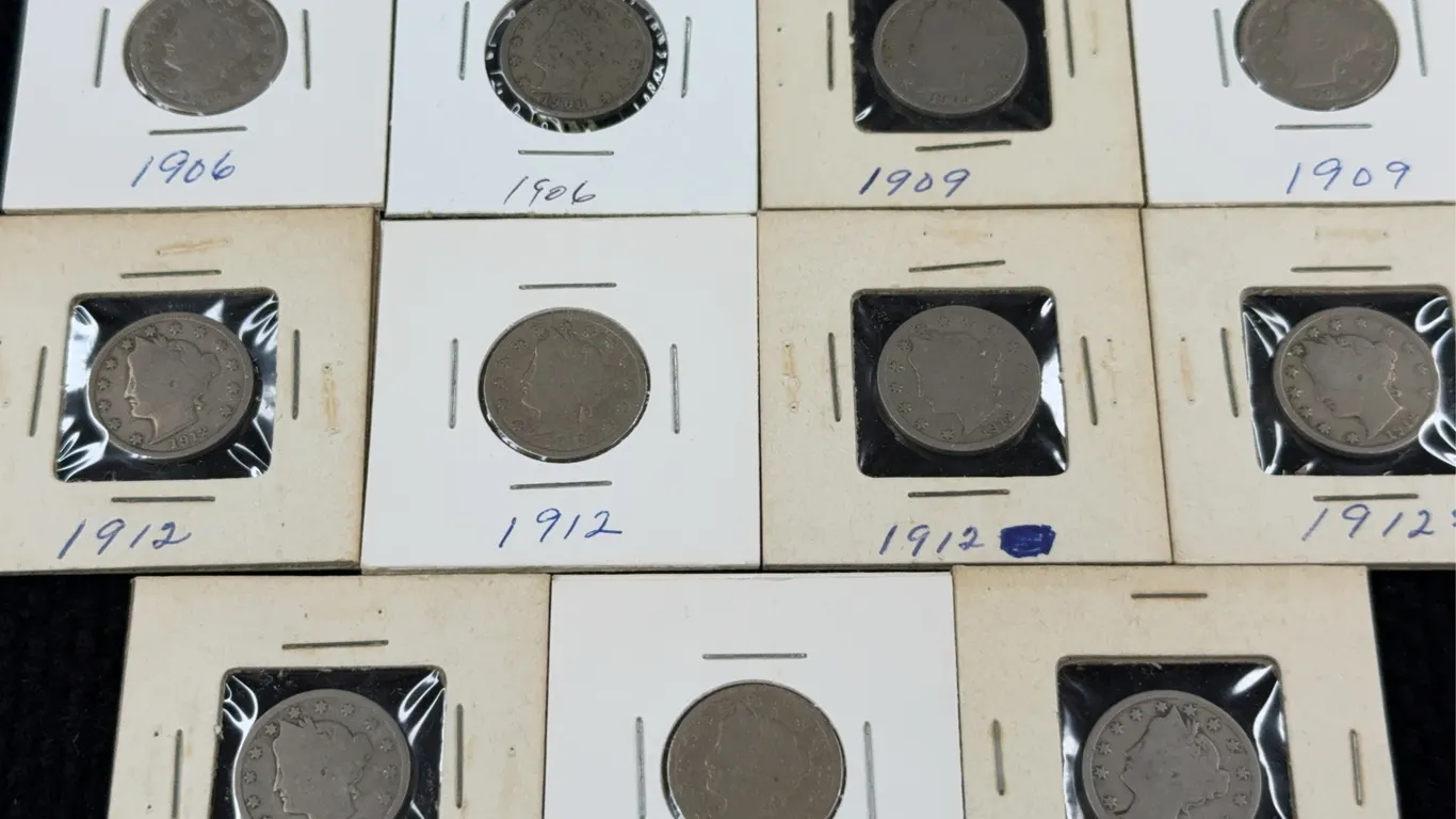 11 1906-1912 Liberty Head Copper-Nickel Five Cents, Philadelphia & Denver Mint