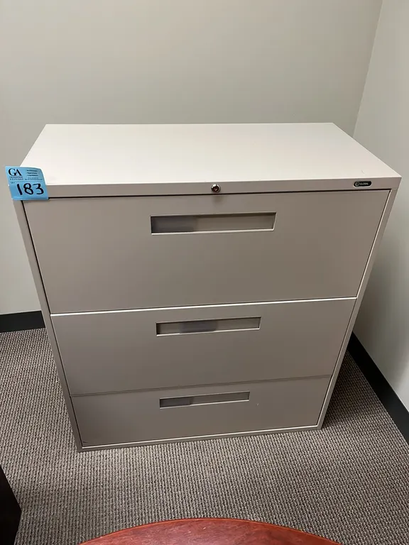 Global 3-drawer horizontal metal filing cabinet 36”x18”x40.5”