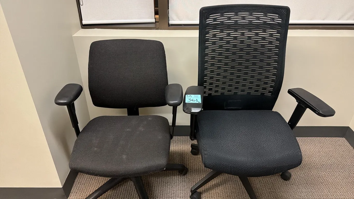 2 office chairs