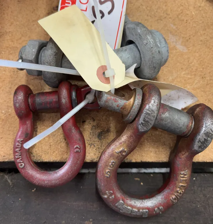 Assorted Crosby & CM Anchor Shackles