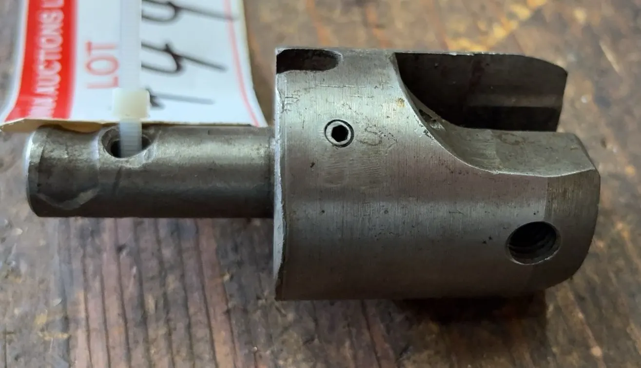 Spade Drill Holder