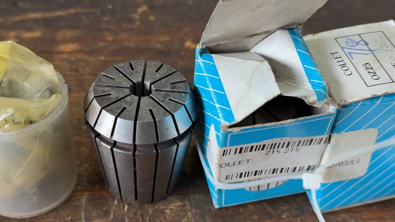 Assorted OZ25 Collets for End Mills & Round Shank Tooling