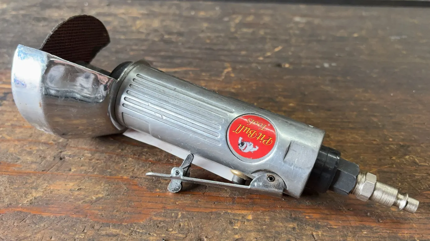 Pit Bull Tools Pneumatic Air Cut-Off Tool w/ Cutting Disc & Guard
