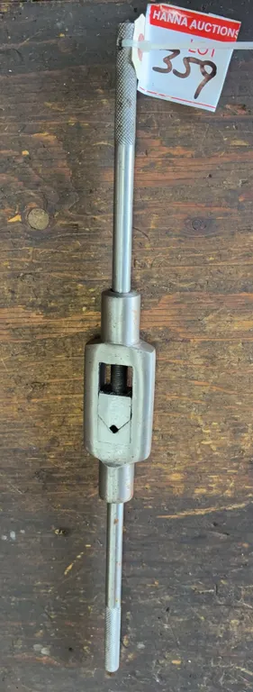 Adjustable Tap Wrench Tap Handle Threading Tool, Bar Style