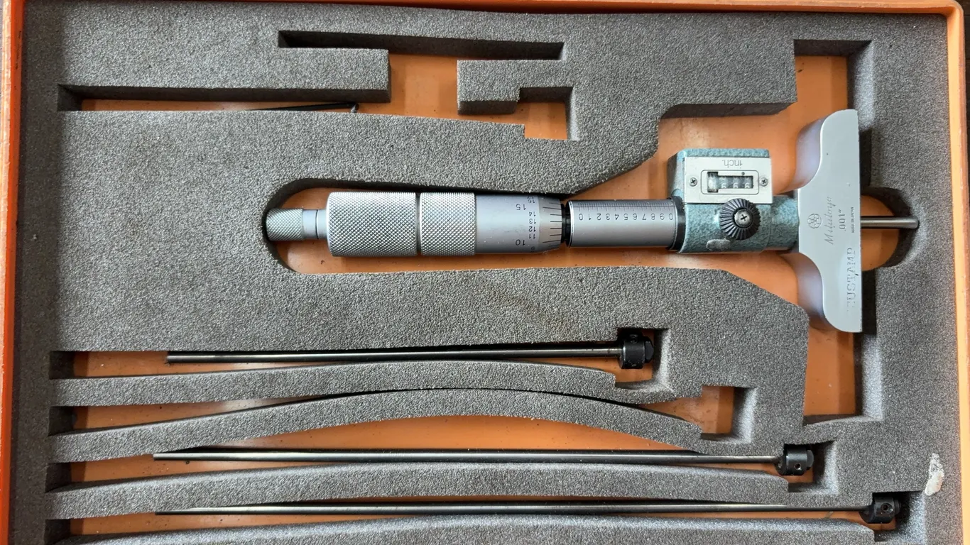 Mitutoyo 0-6" Depth Micrometer Set w/ Counter