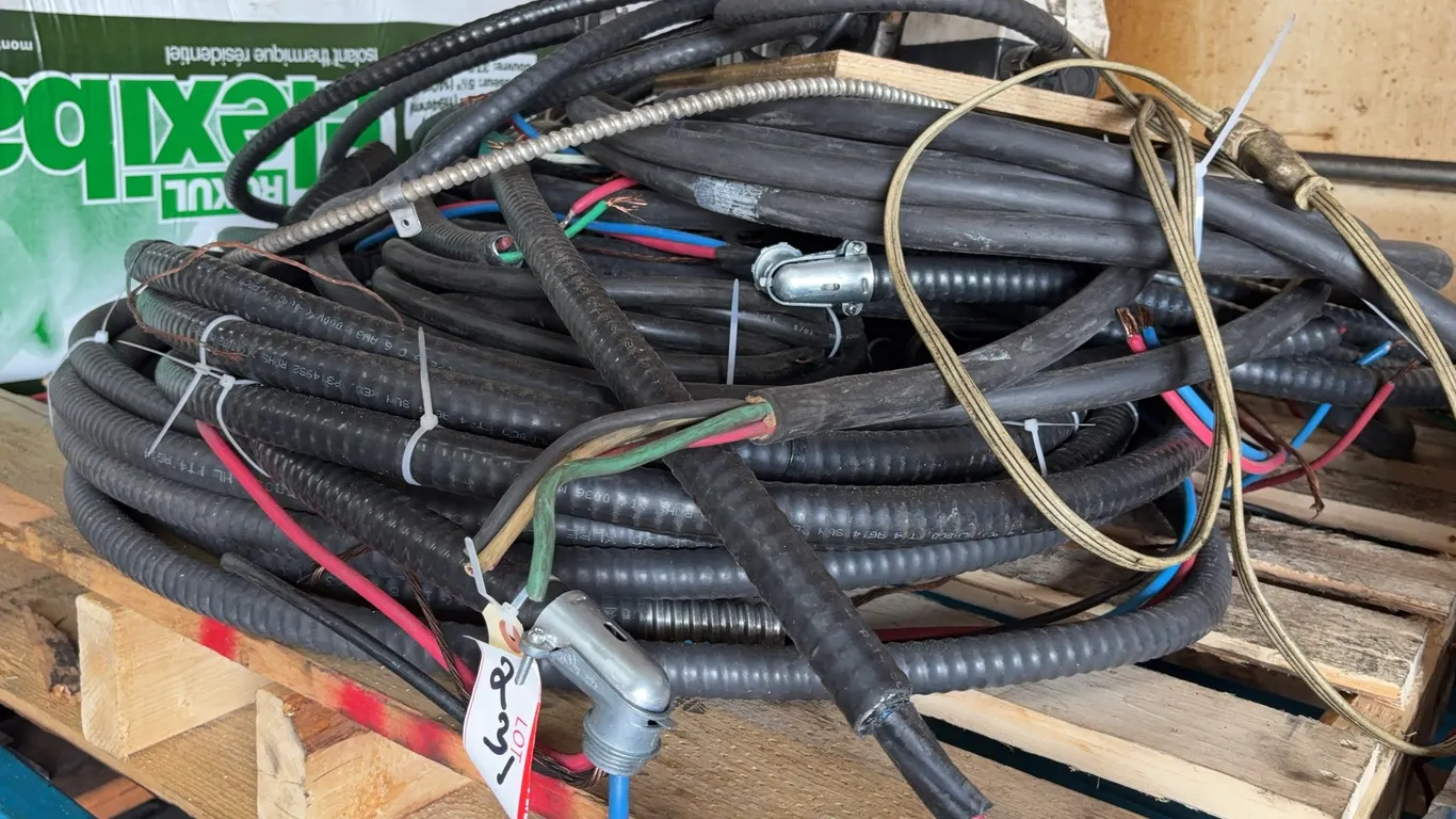 Industrial Electrical Cable Lot | Flexible Conduit & Power Wiring