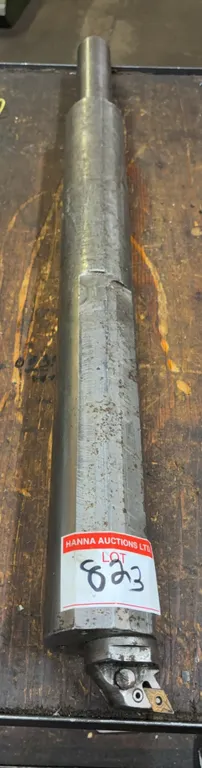 Heavy-Duty Indexable Boring Bar w/ Carbide Insert