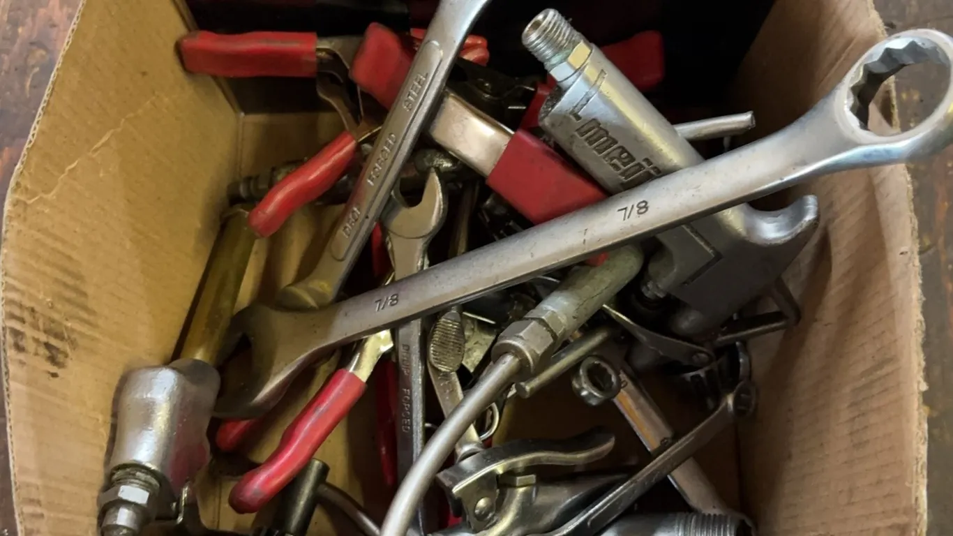 Assorted Hand Tools, Air Fittings & Pneumatic Accessories Lot