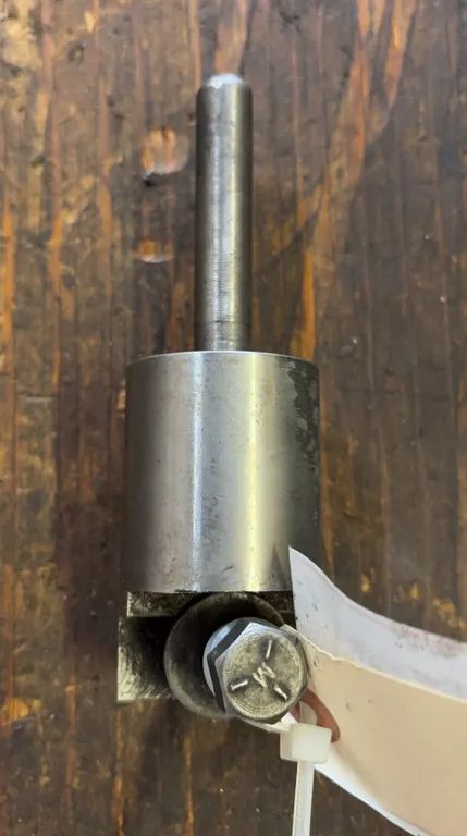 Spade Drill Holder