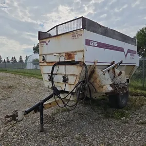Renn 1316 Feed Mixer  sn: F9810190**D-45**
