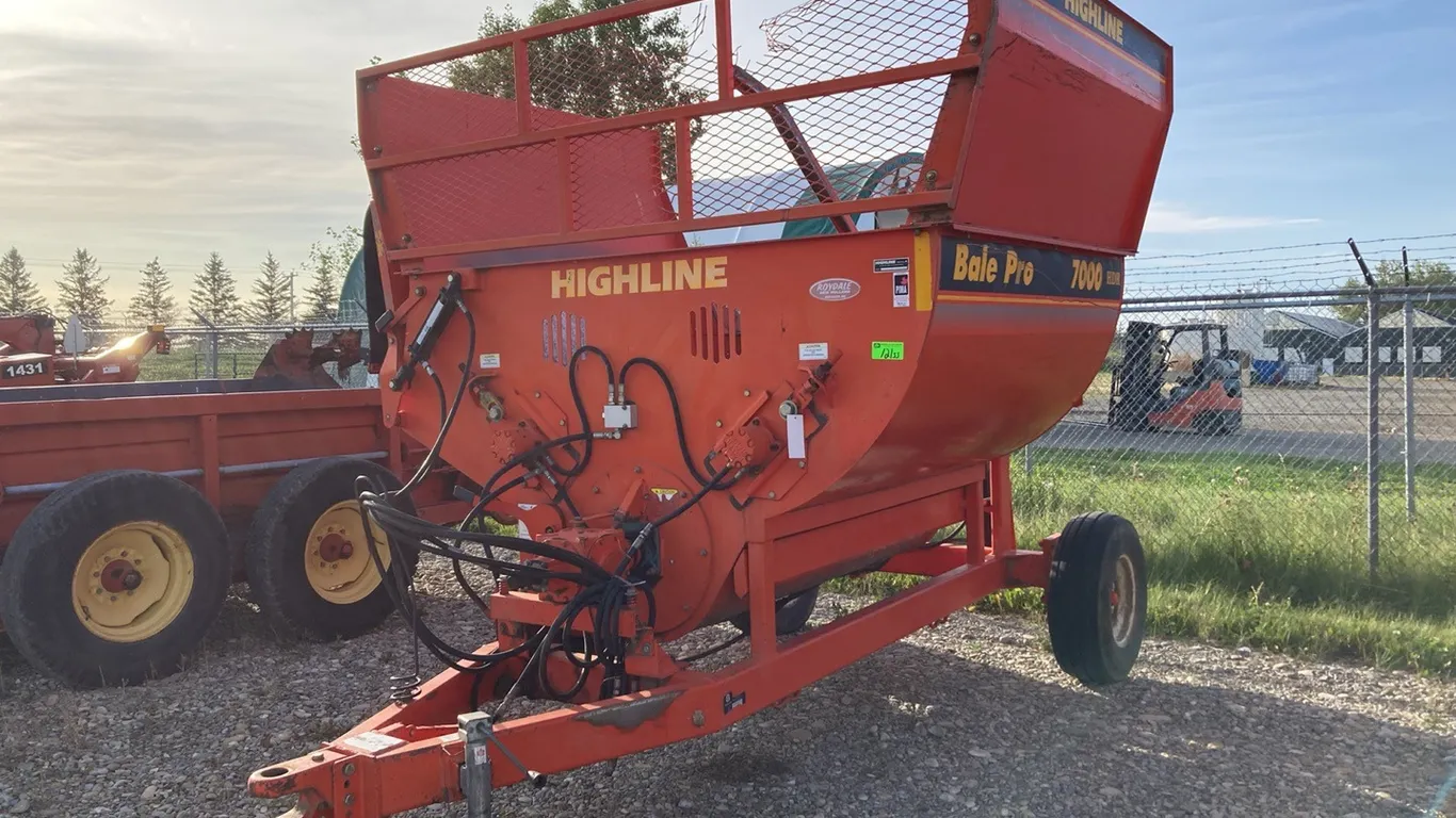 Highline 7000 Bale Processor s/n: BPHDR000151 **D-51 and O-421**