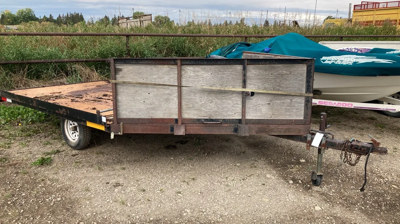 V-Nose Snowmobile Trailer VIN not visible